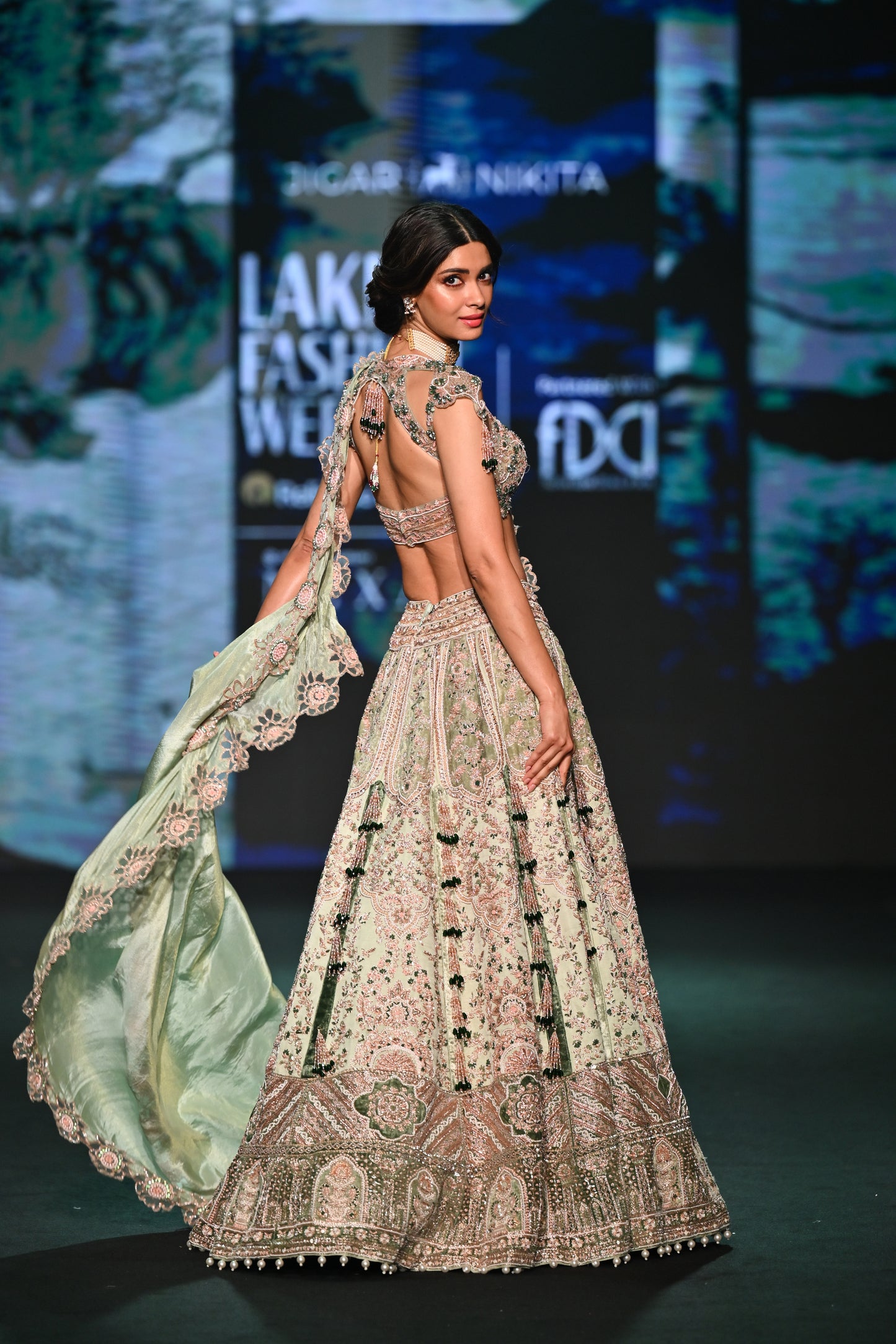 Tassel Élysée Lehenga Set
