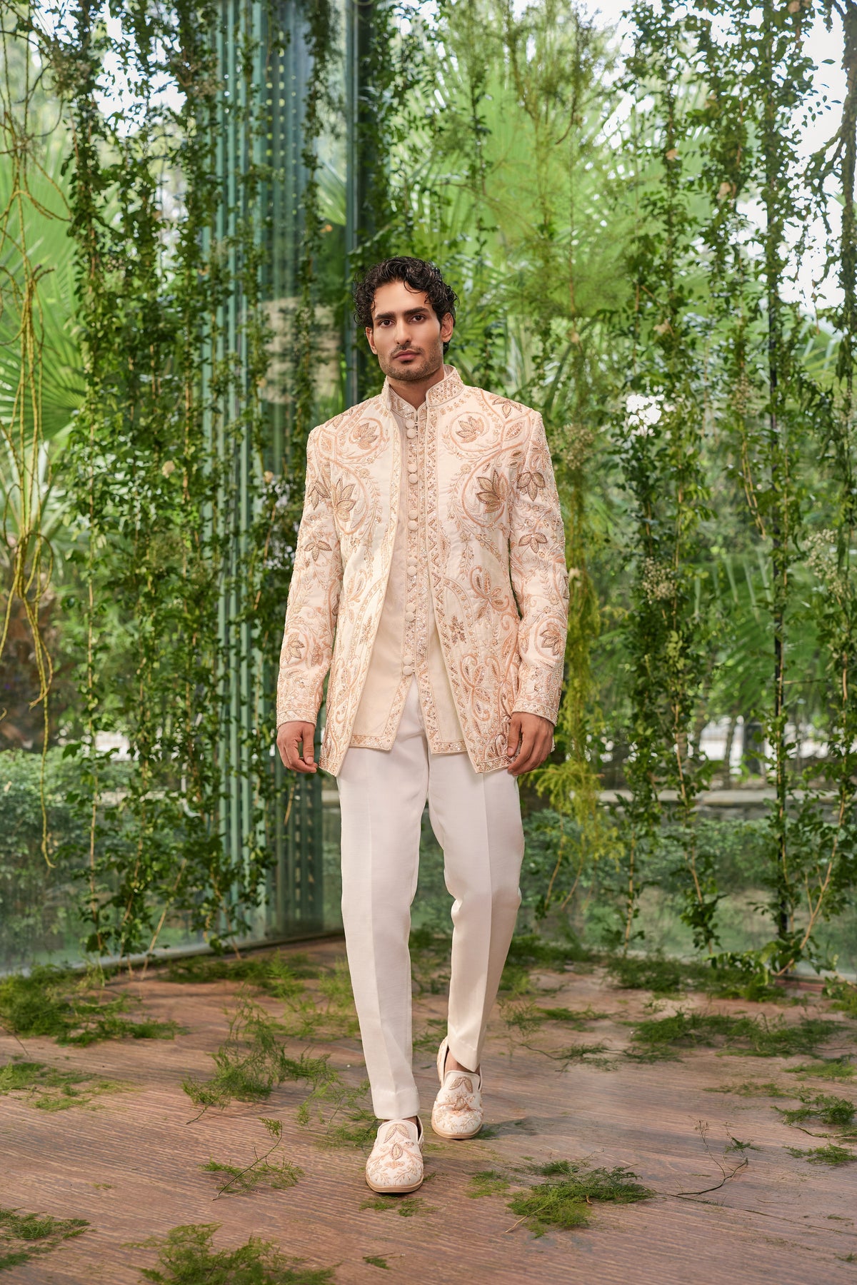 Vanraj Elite – The Royal Tapestry Jacket Set