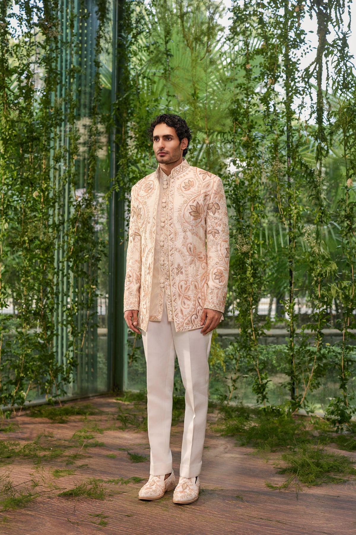 Vanraj Elite – The Royal Tapestry Jacket Set